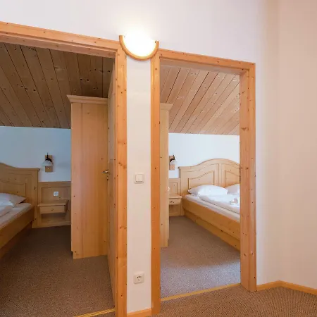 Chalet In Annaberg-lungoetz With Shared Sauna Chalet Annaberg im Lammertal