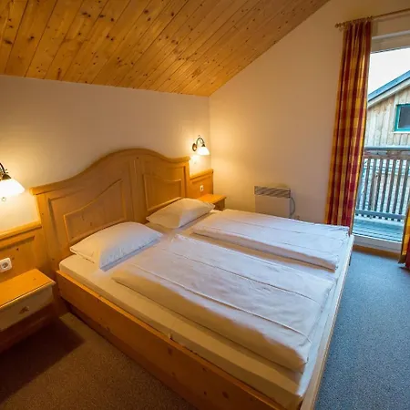 Chalet In Annaberg-lungoetz With Shared Sauna
